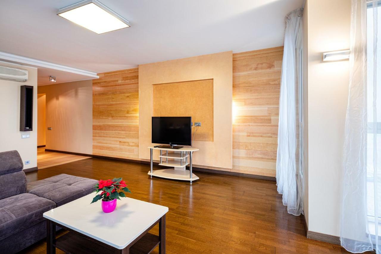 Old Riga Central Family Apartment ภายนอก รูปภาพ