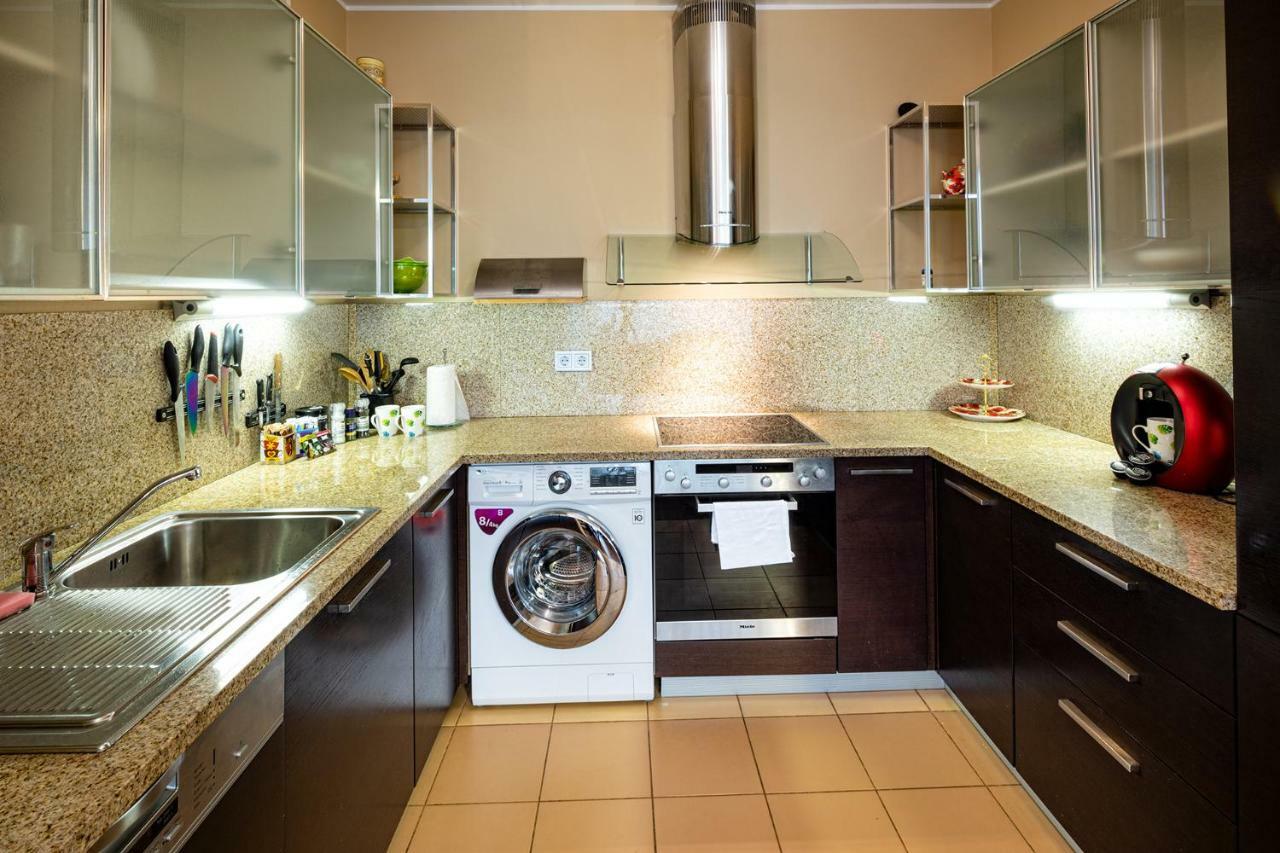 Old Riga Central Family Apartment ภายนอก รูปภาพ